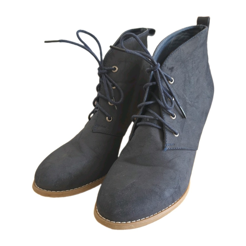 Nautica Waterline faux suede wedge ankle boots in navy size 10 blue